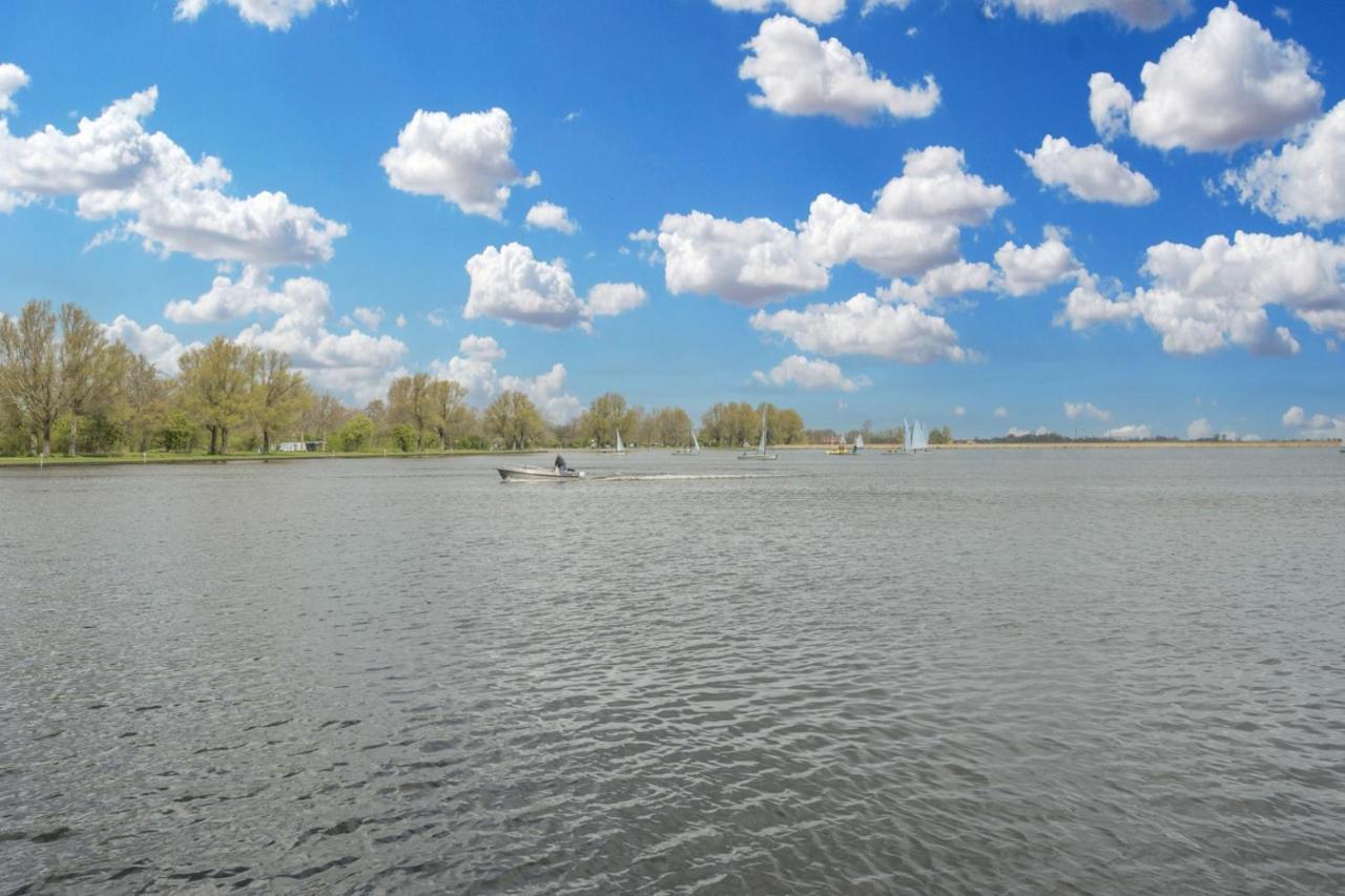 Meerzicht 70 - Vakantiehuis Aan Het Water! Villa Uitgeest ภายนอก รูปภาพ